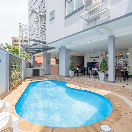 Square One Hotel Patong Exterior foto