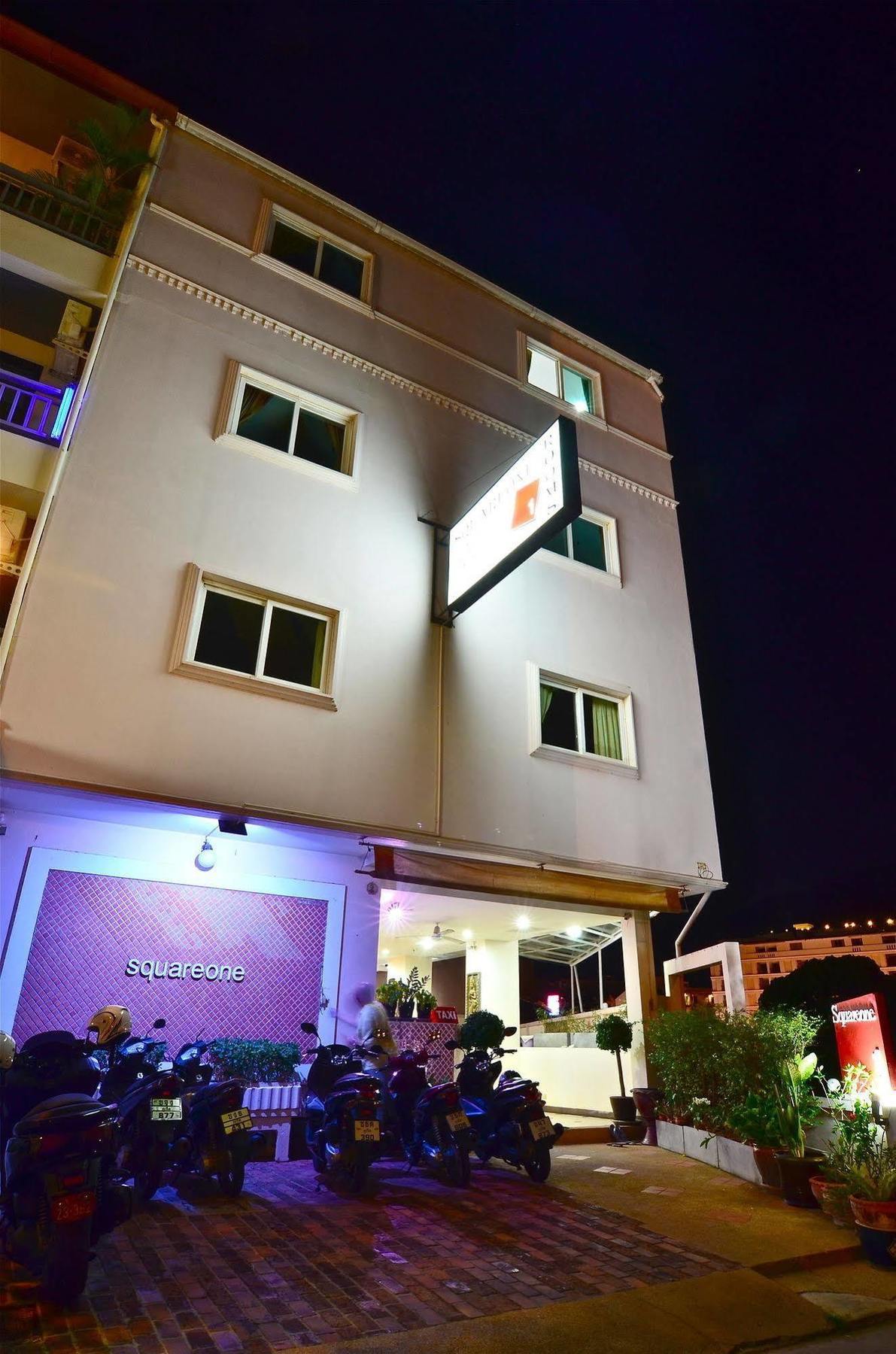Squareone Hotel Phuket Exterior foto